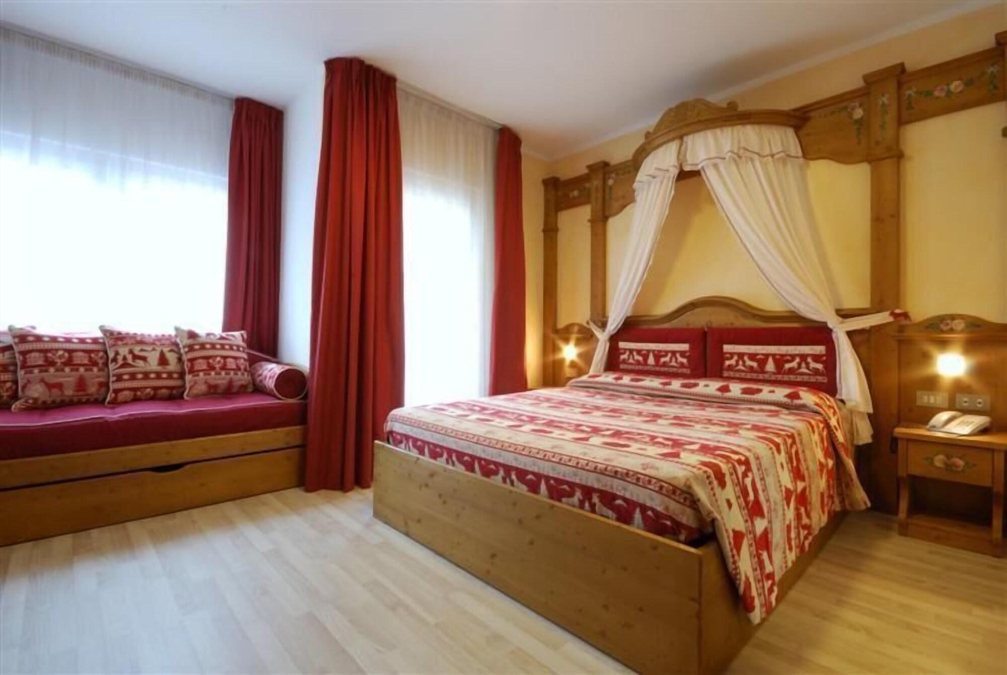 פרדאצו Hotel Bellaria מראה חיצוני תמונה